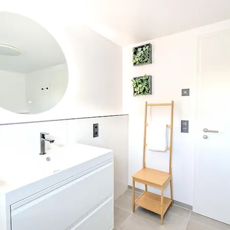Liegeplatz 6 - Moderner Neubau Apartment